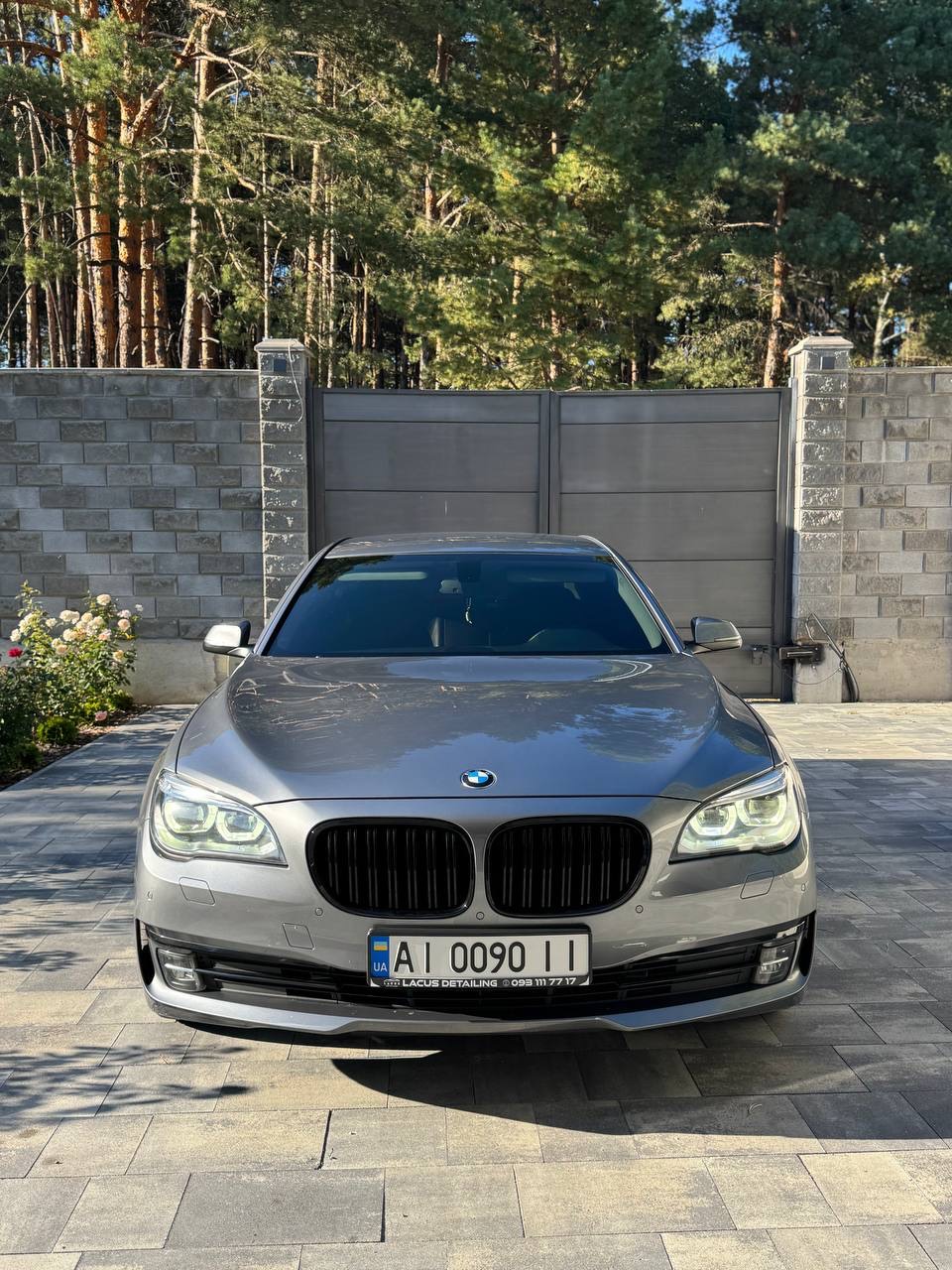 BMW 7 серії - фото 3