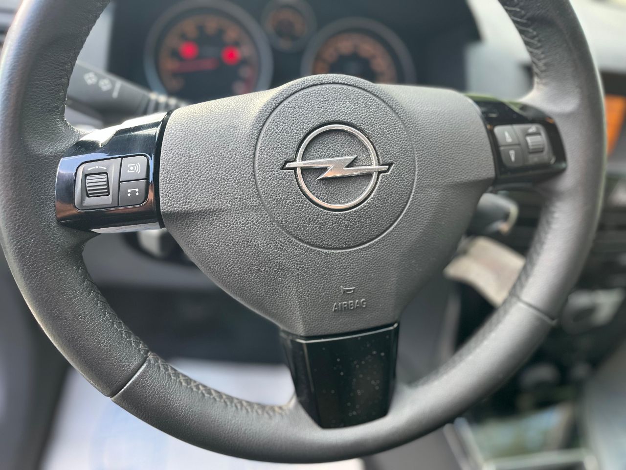 Opel Astra - фото 13