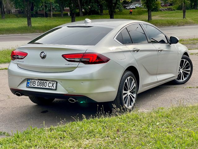 Buick Regal - фото 2