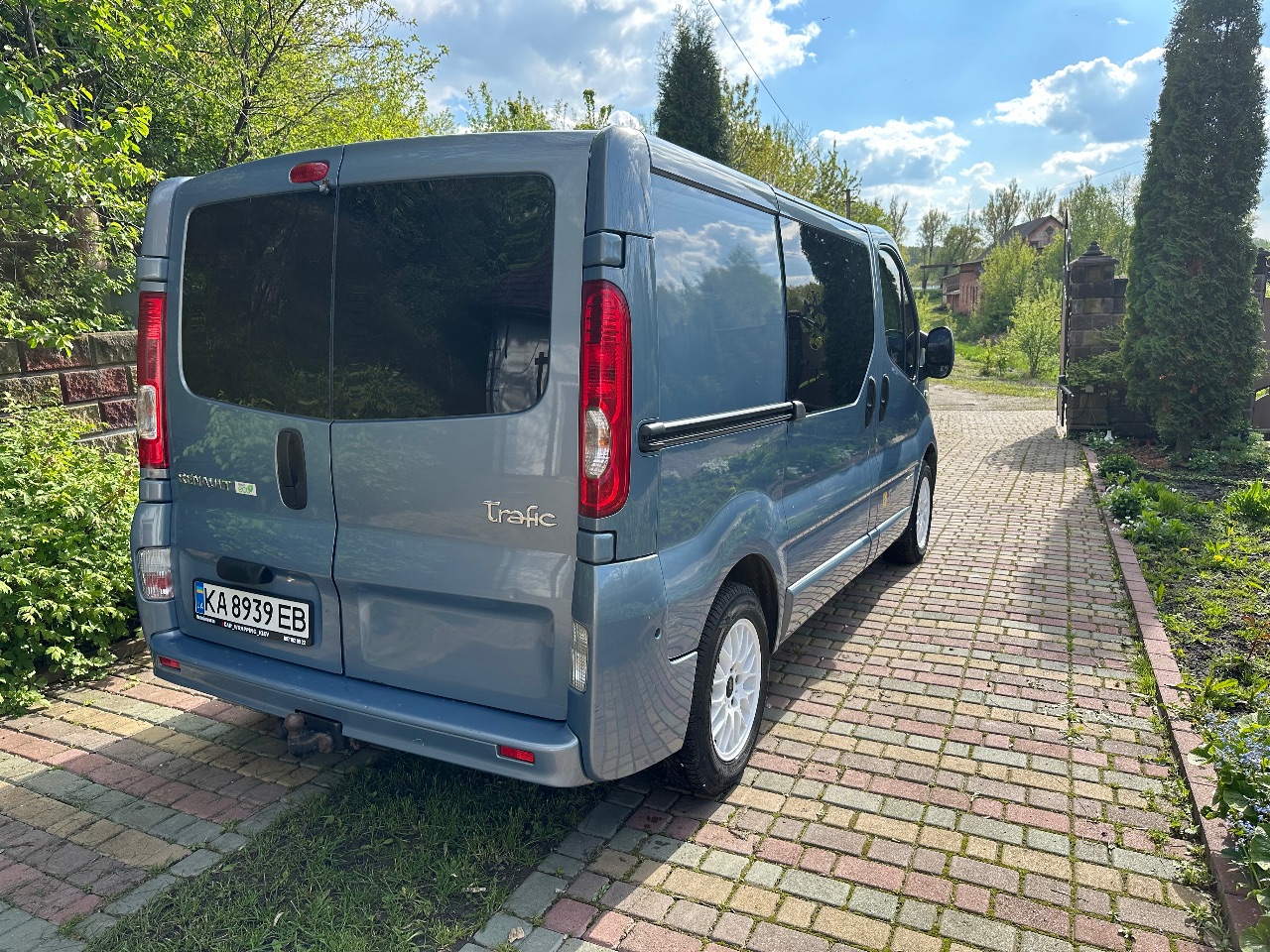 Renault Trafic - фото 4
