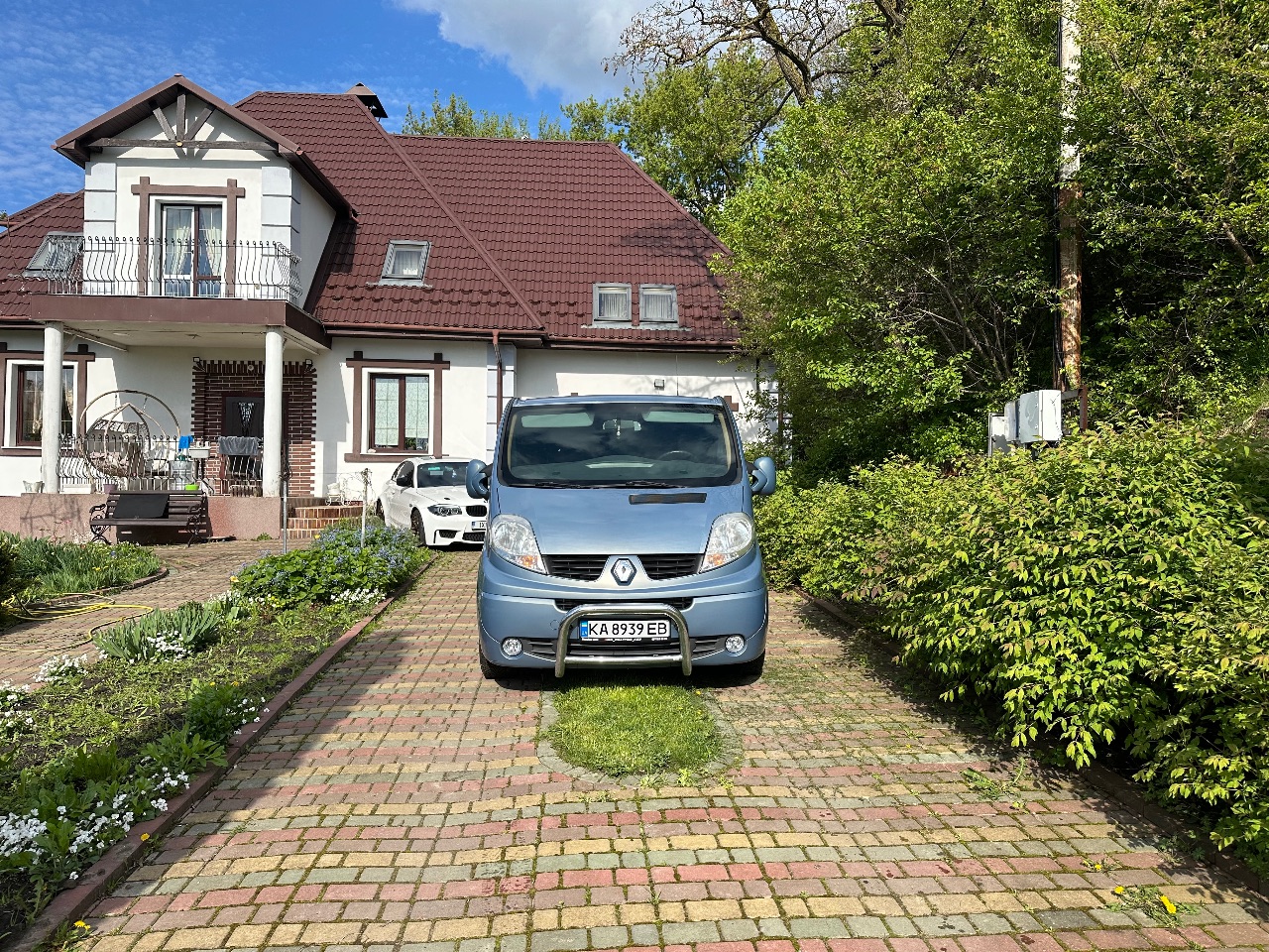 Renault Trafic - фото 11