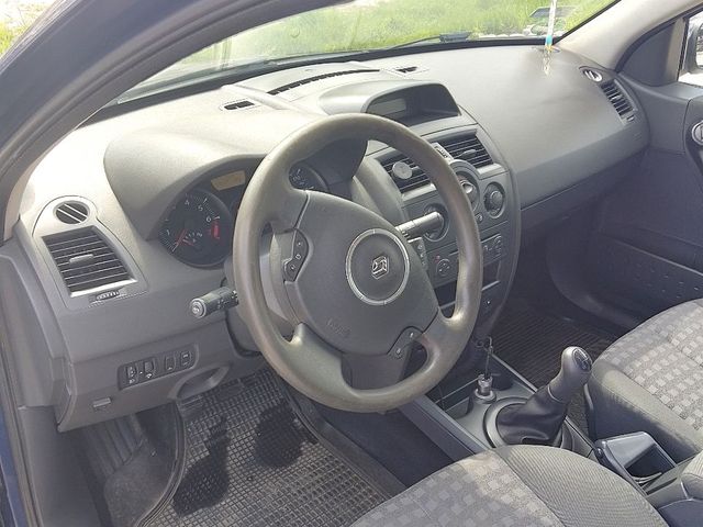 Renault Megane - зображення 4