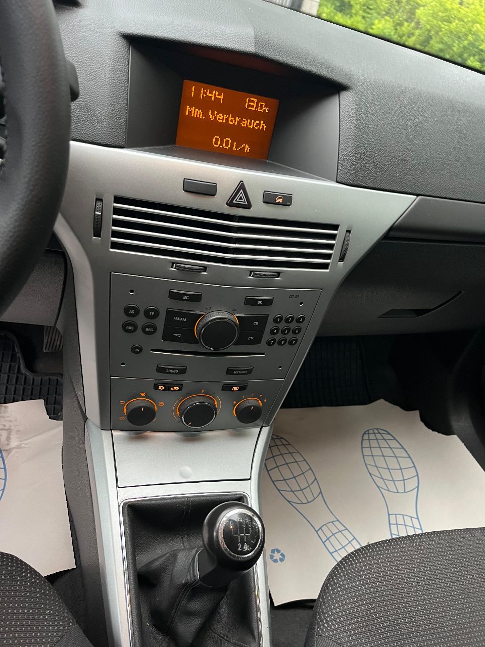 Opel Astra - фото 14