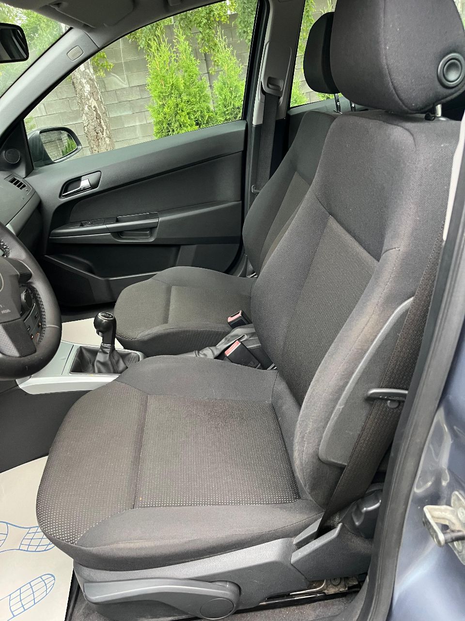 Opel Astra - фото 12