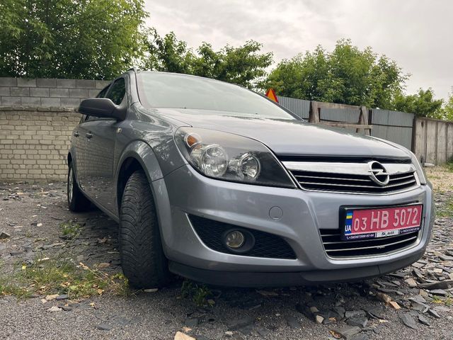 Opel Astra - зображення 1