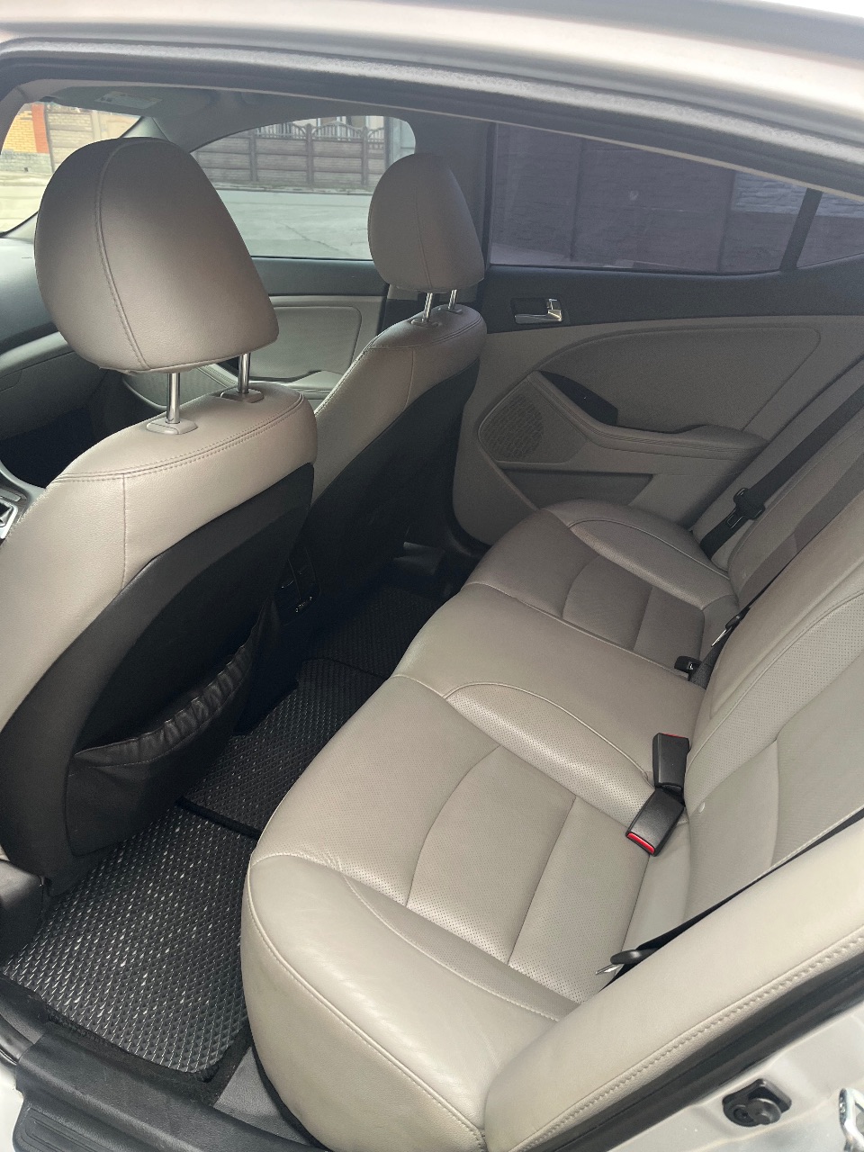 Kia Optima - фото 10