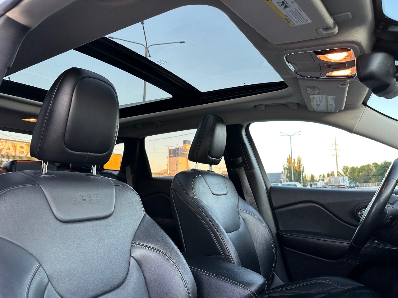 Jeep Cherokee - фото 22