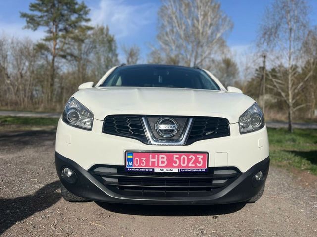Nissan Qashqai+2 - фото 4