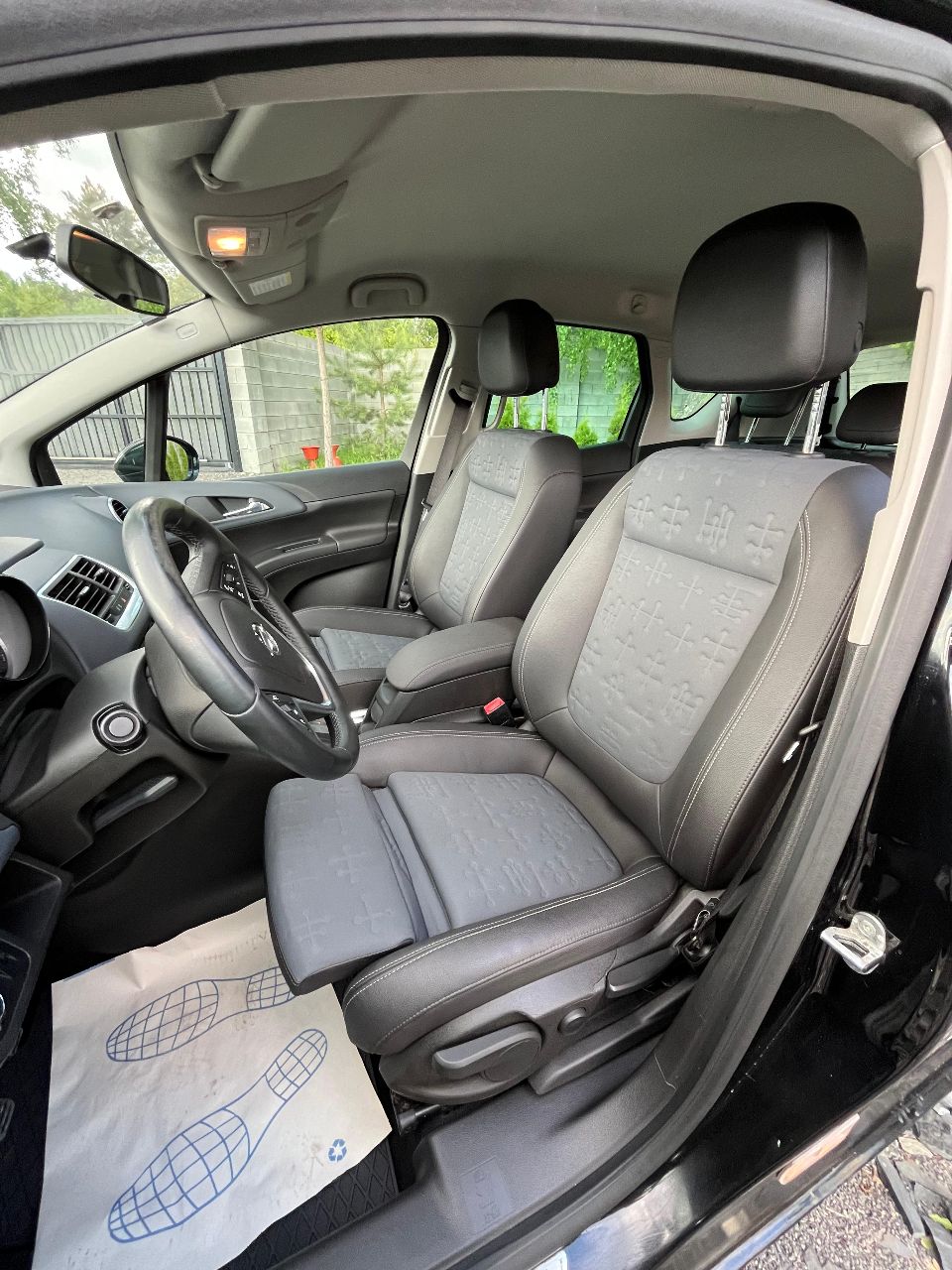 Opel Meriva - фото 14