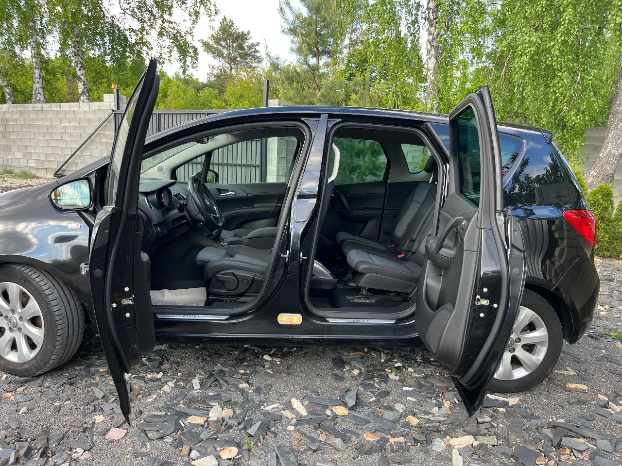 Opel Meriva - фото 8