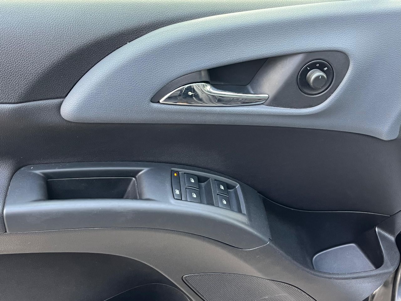 Opel Meriva - фото 10