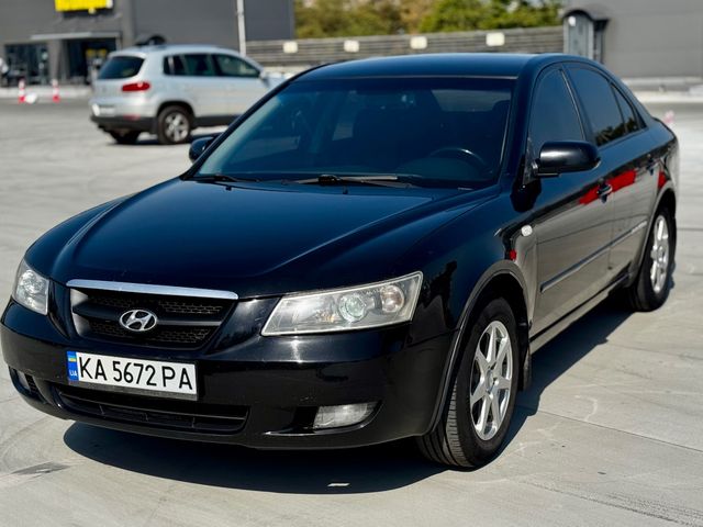 Hyundai Sonata - зображення 1