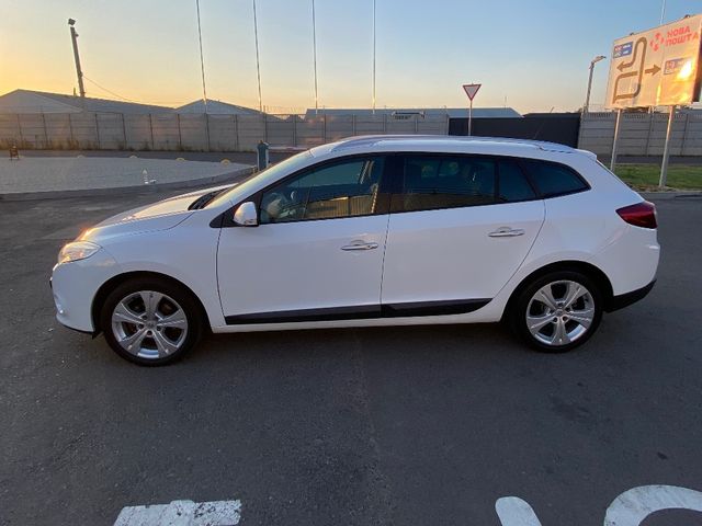Renault Megane - фото 4