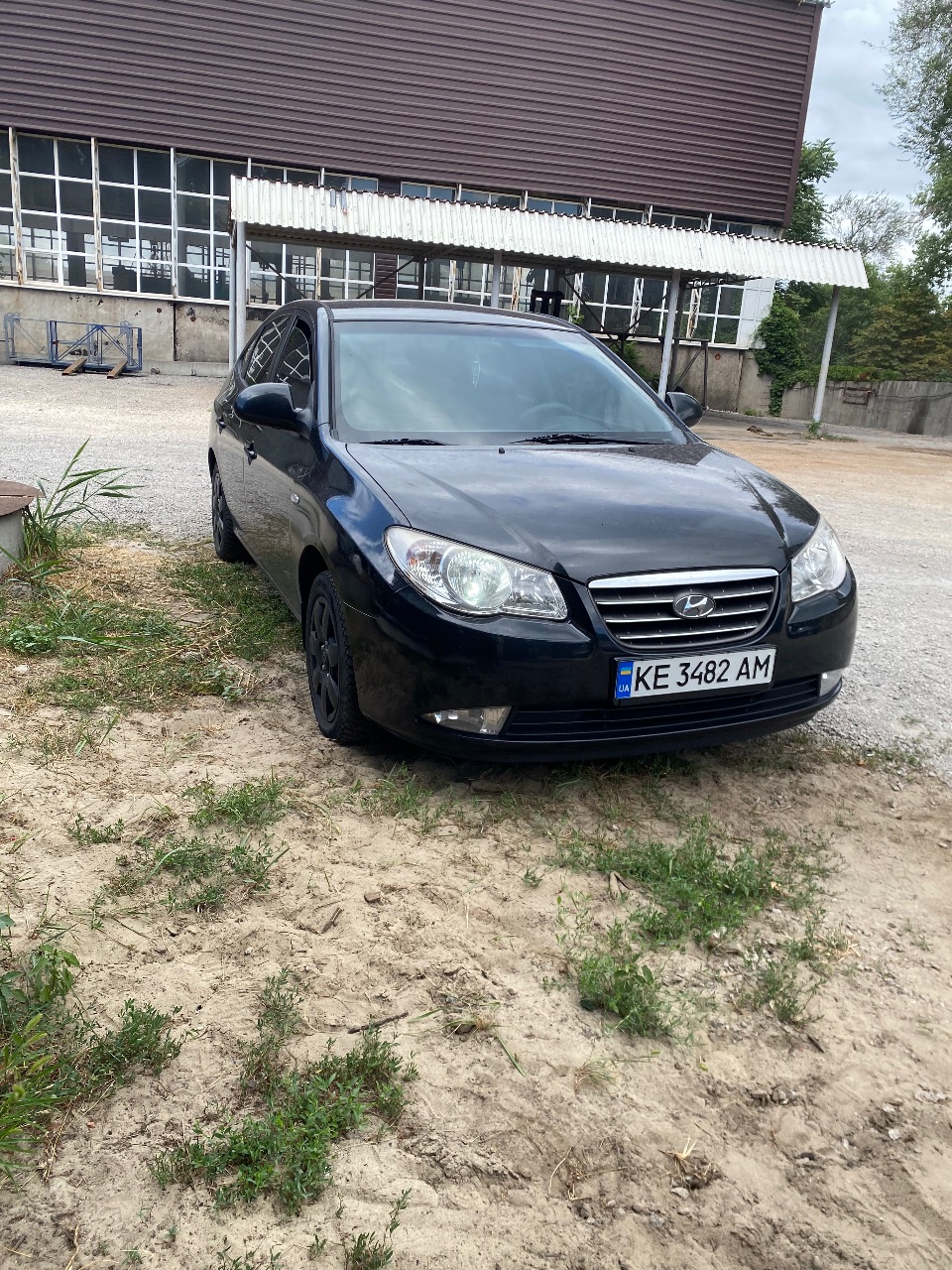 Hyundai Elantra - фото 2