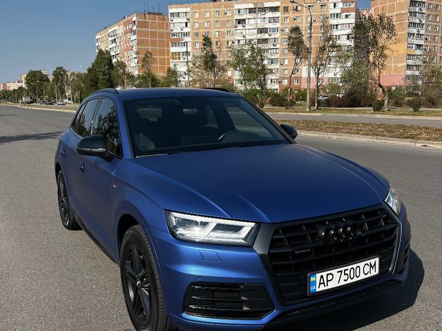 Audi Q5 - фото 3