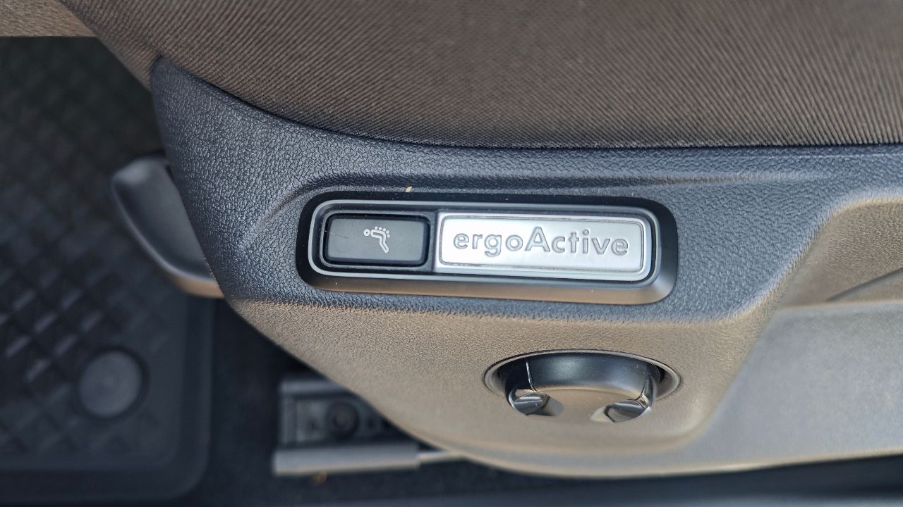 Volkswagen Tiguan - фото 17