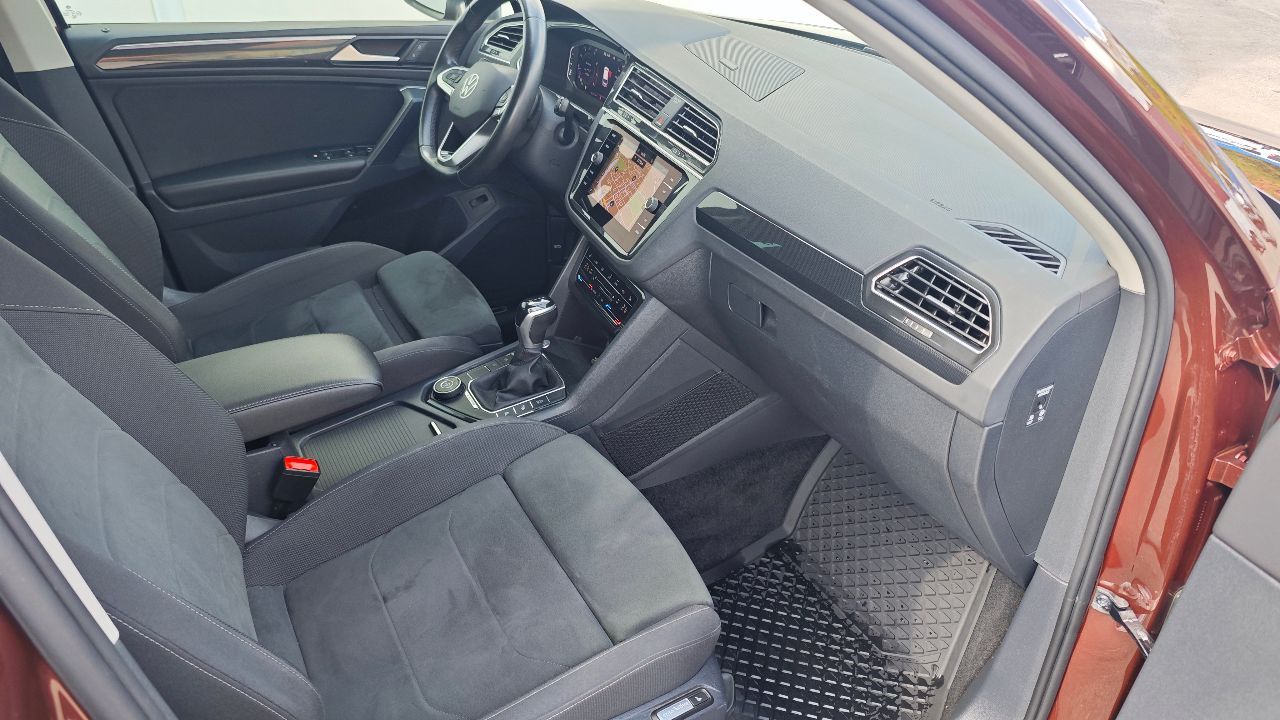 Volkswagen Tiguan - фото 10