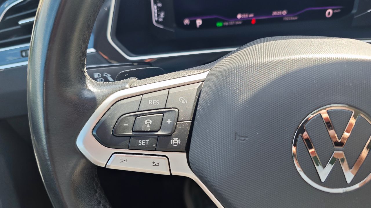 Volkswagen Tiguan - фото 15