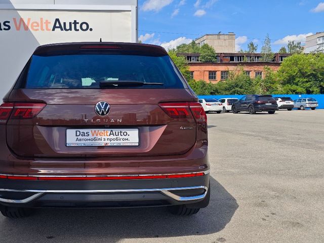 Volkswagen Tiguan - фото 4