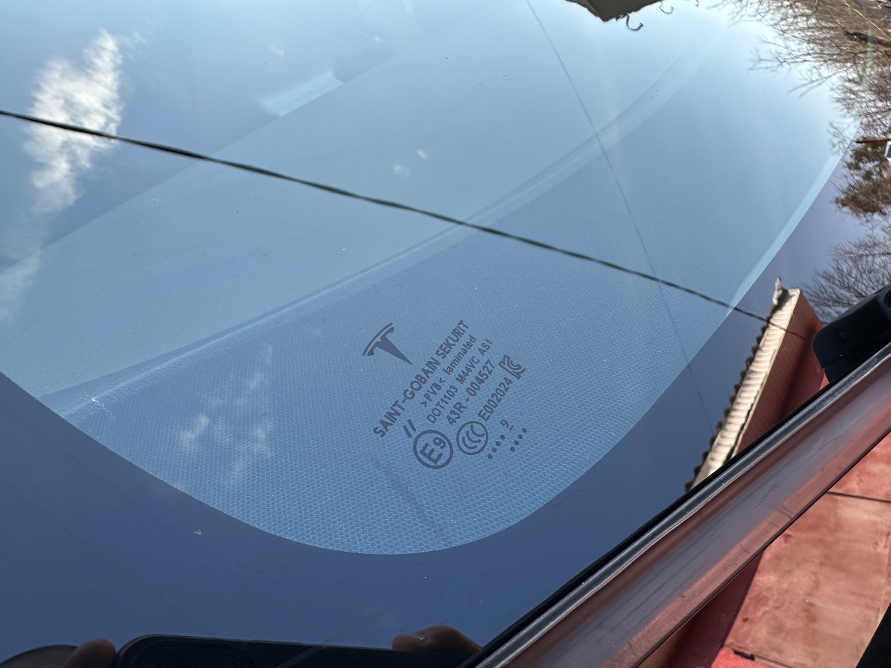 Tesla Model 3 - фото 8