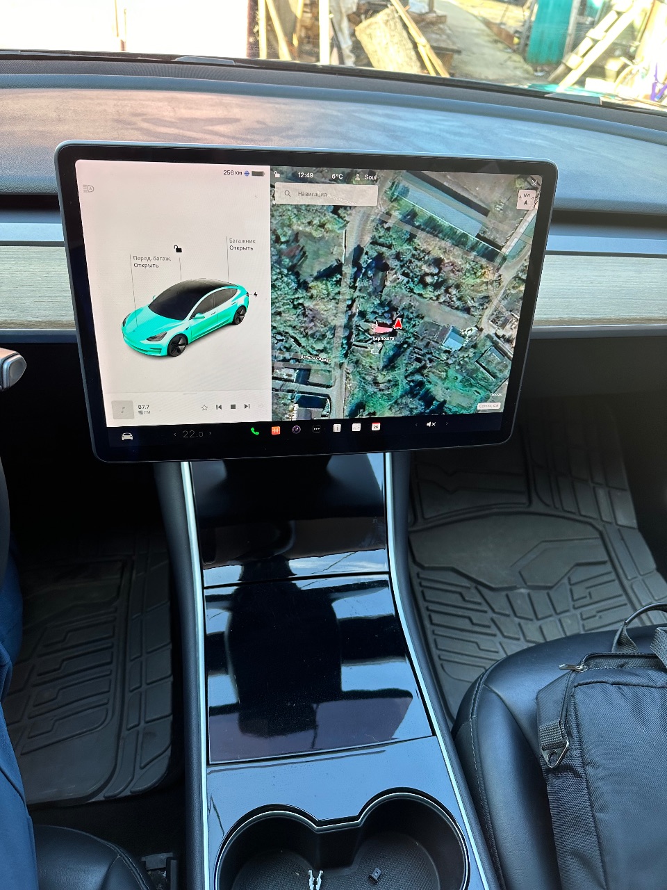 Tesla Model 3 - фото 9