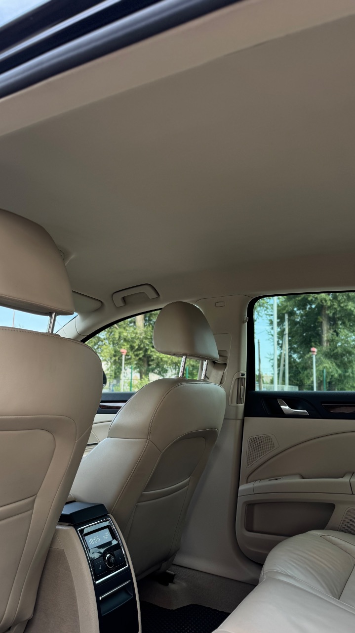 Skoda Superb - фото 11