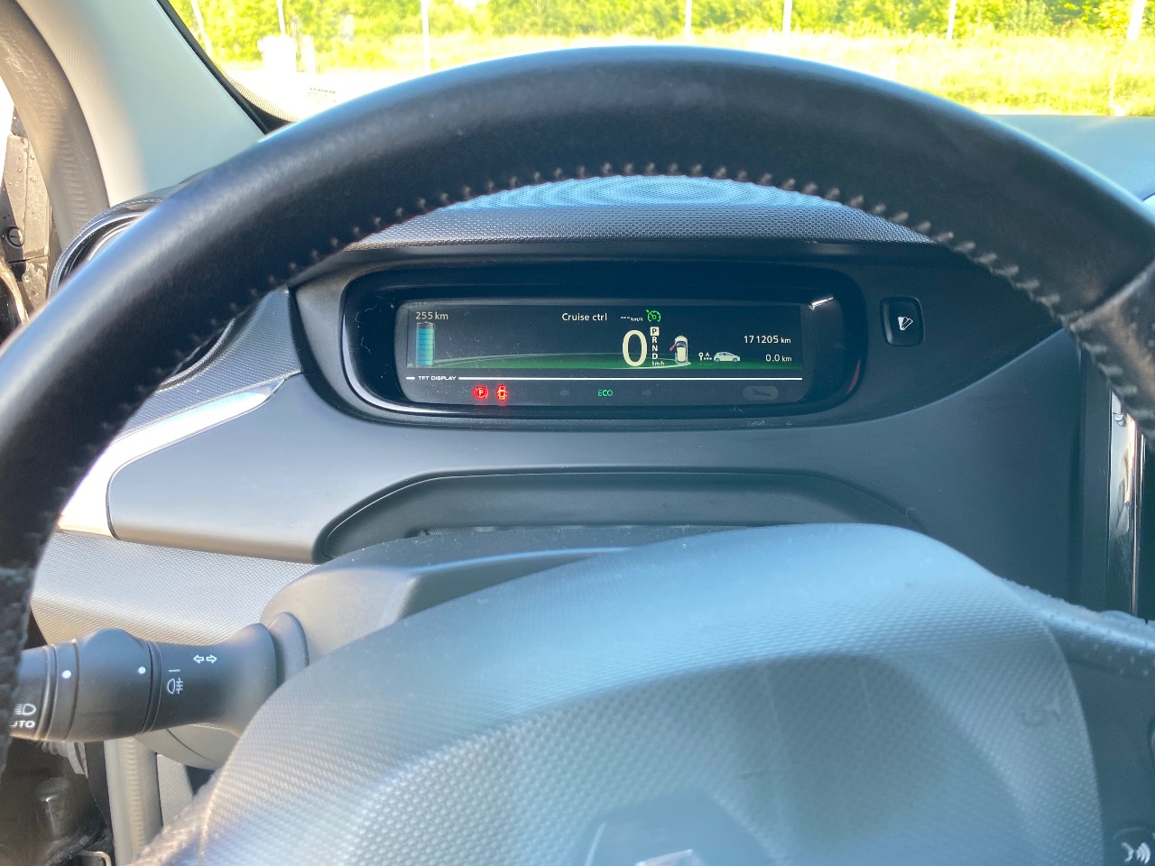 Renault ZOE - фото 7