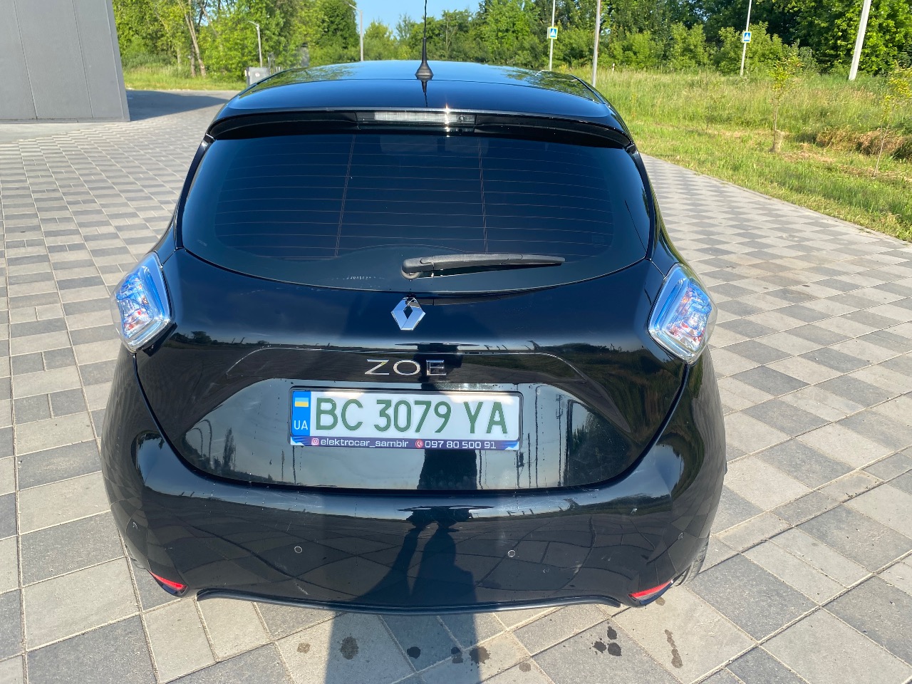 Renault ZOE - фото 17