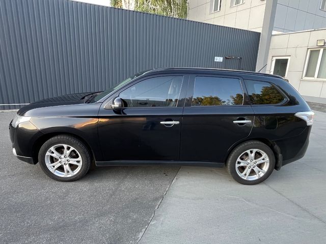 Mitsubishi Outlander 2013, Київ, $13 000 - зображення 3