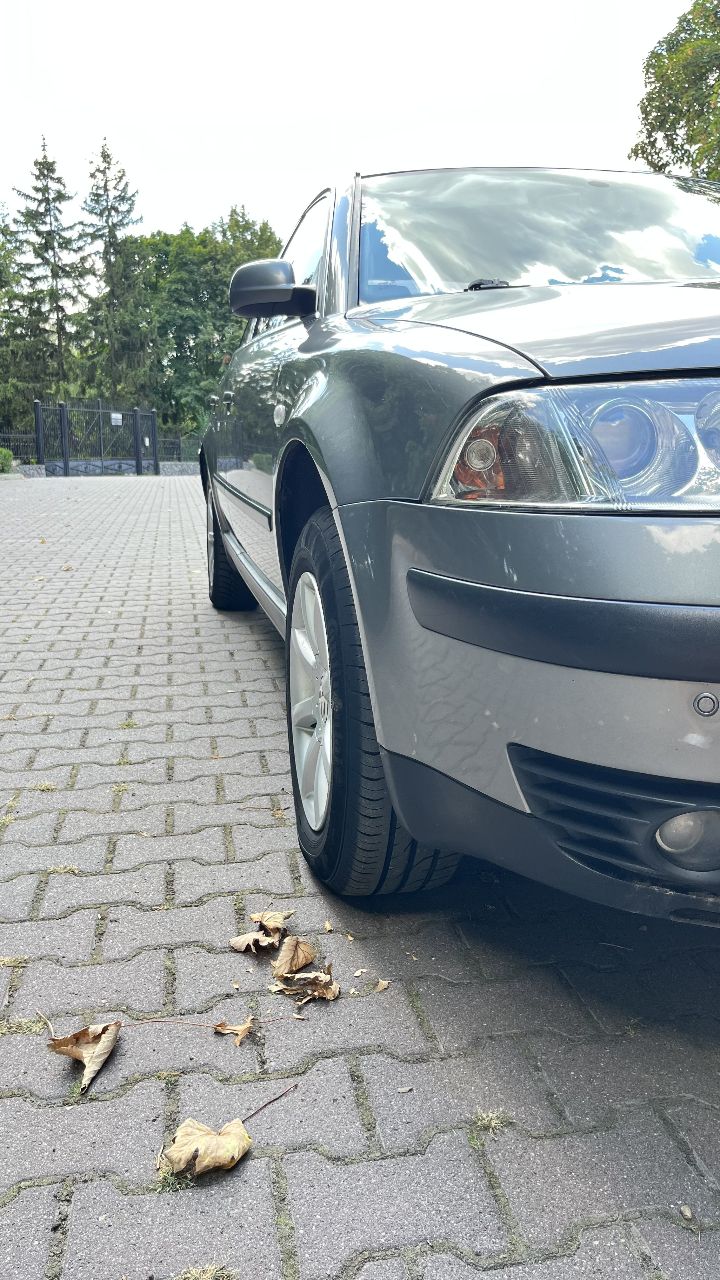 Volkswagen Passat - фото 7