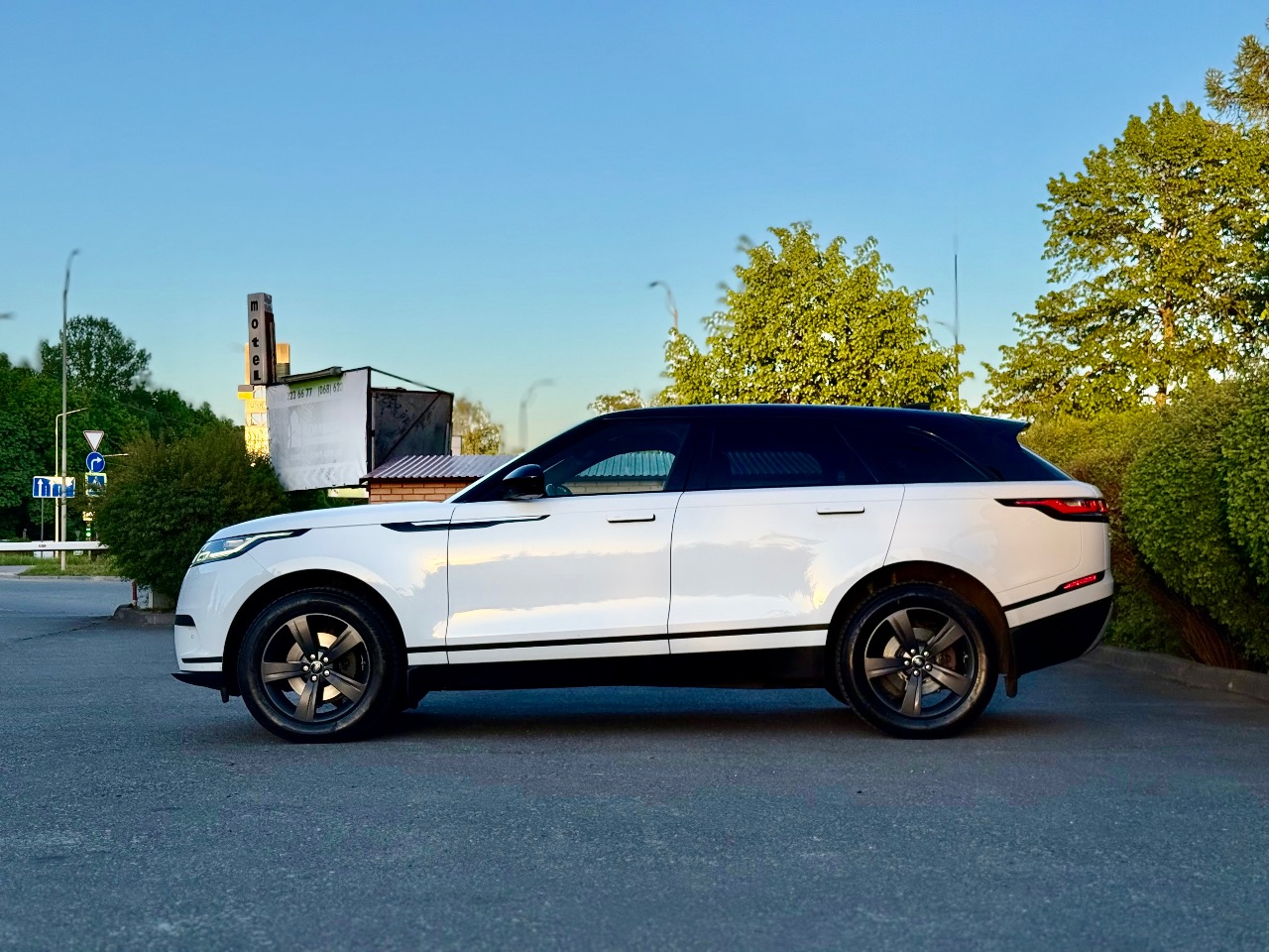 Land Rover Range Rover Velar - фото 3