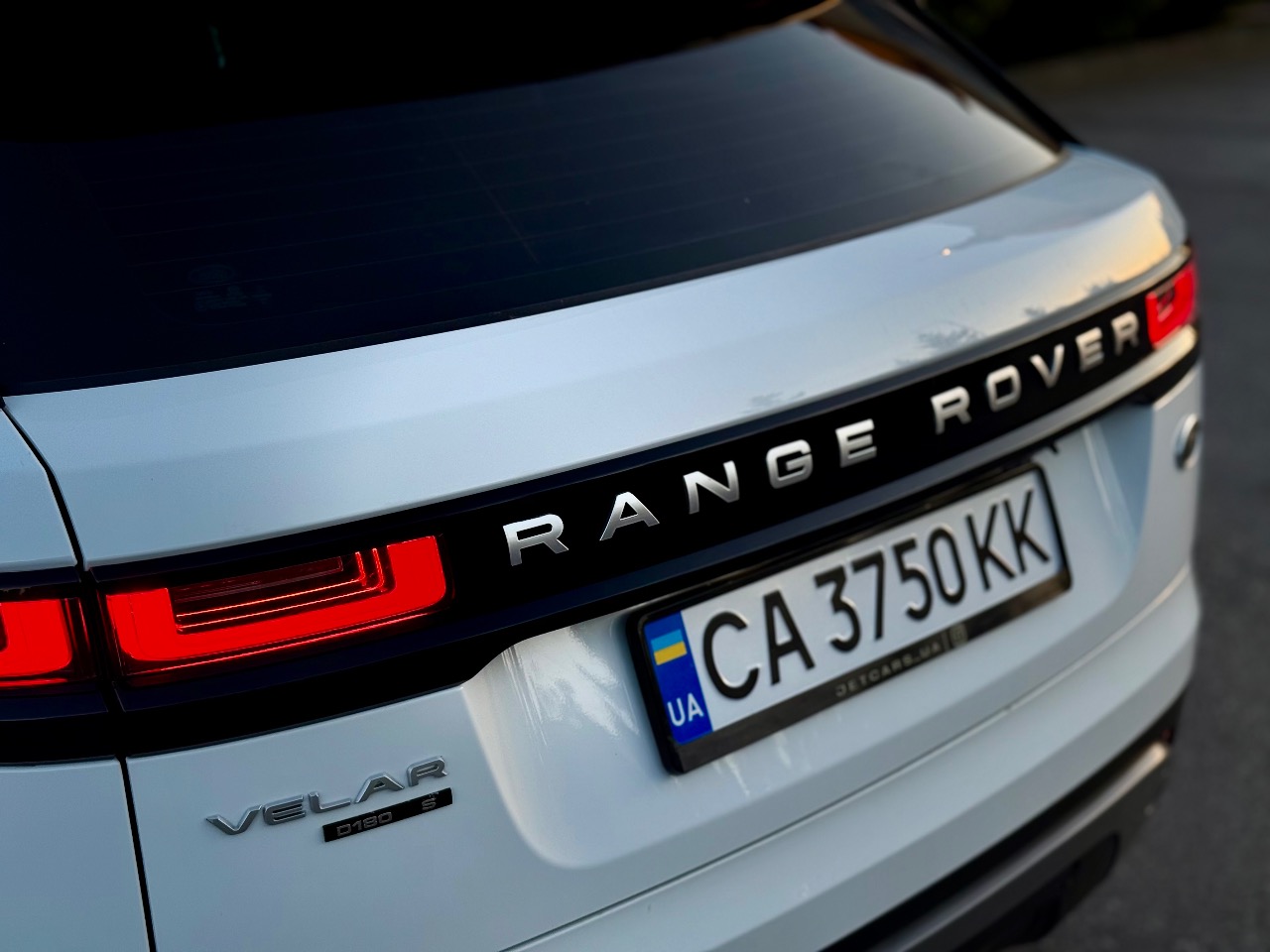 Land Rover Range Rover Velar - фото 2