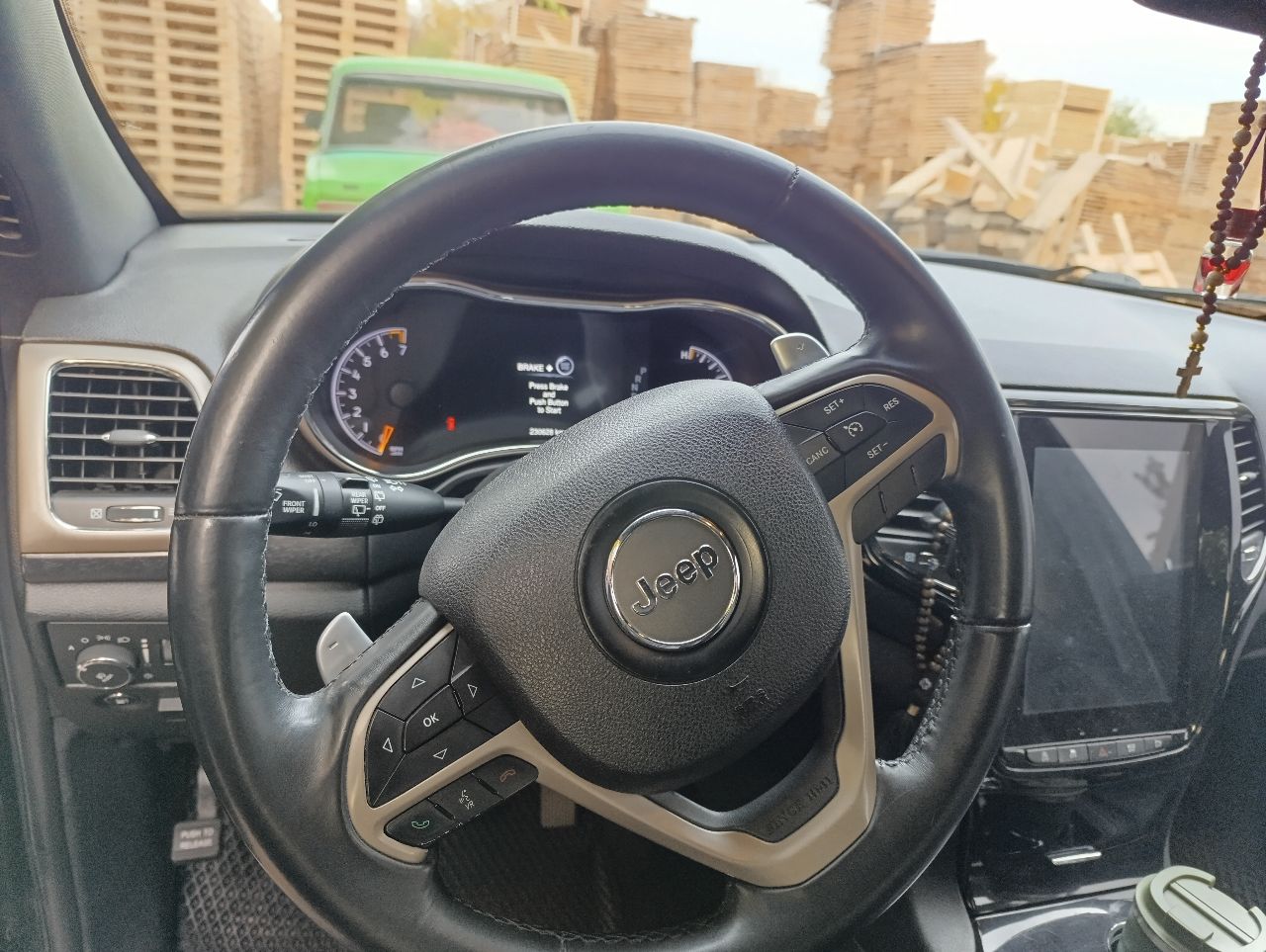 Jeep Grand Cherokee - фото 6