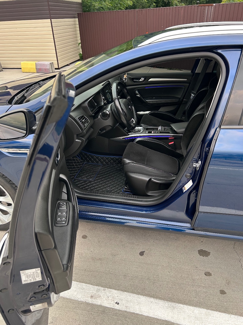 Renault Megane - фото 3