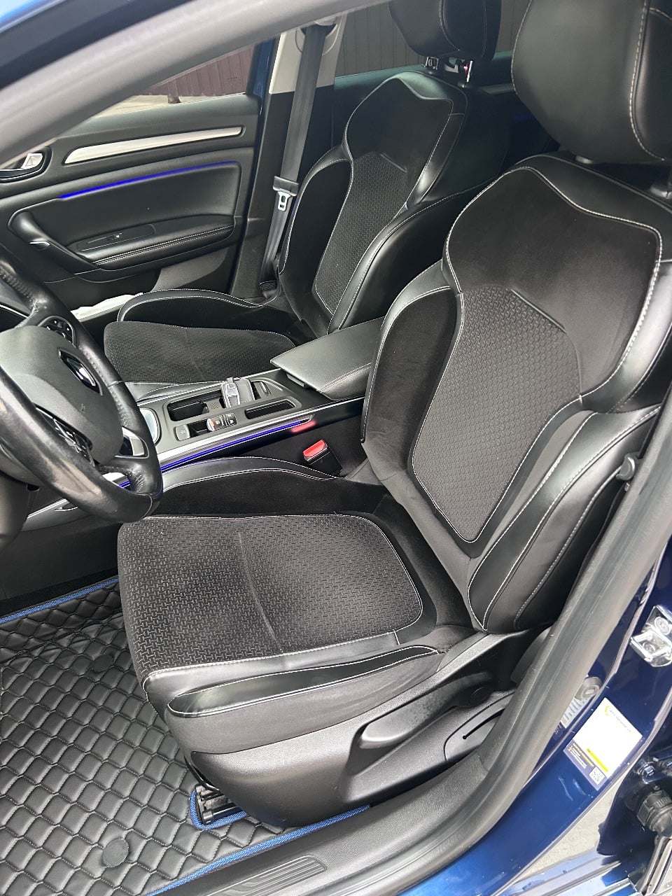 Renault Megane - фото 5
