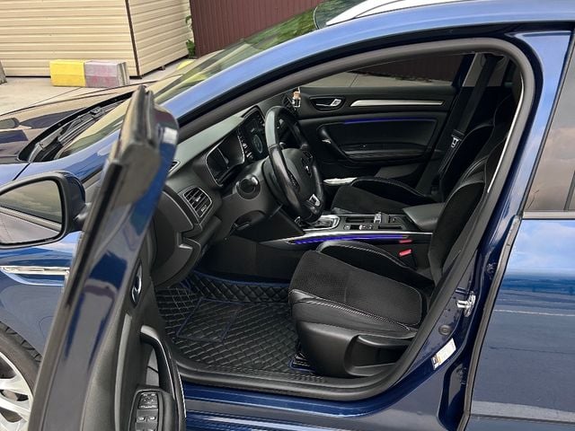 Renault Megane - фото 3