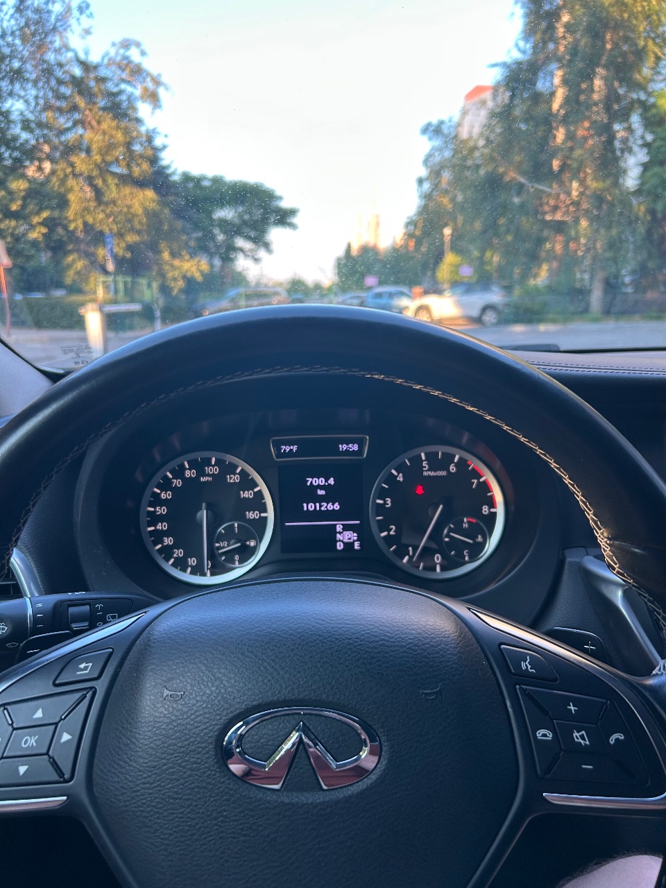 Infiniti QX30 - фото 15