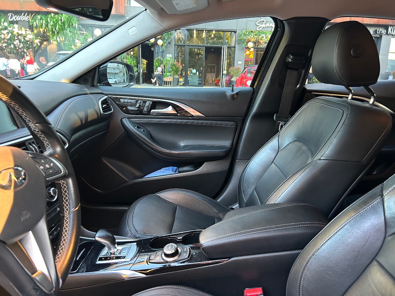 Infiniti QX30 - фото 11