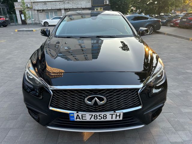 Infiniti QX30 - зображення 3