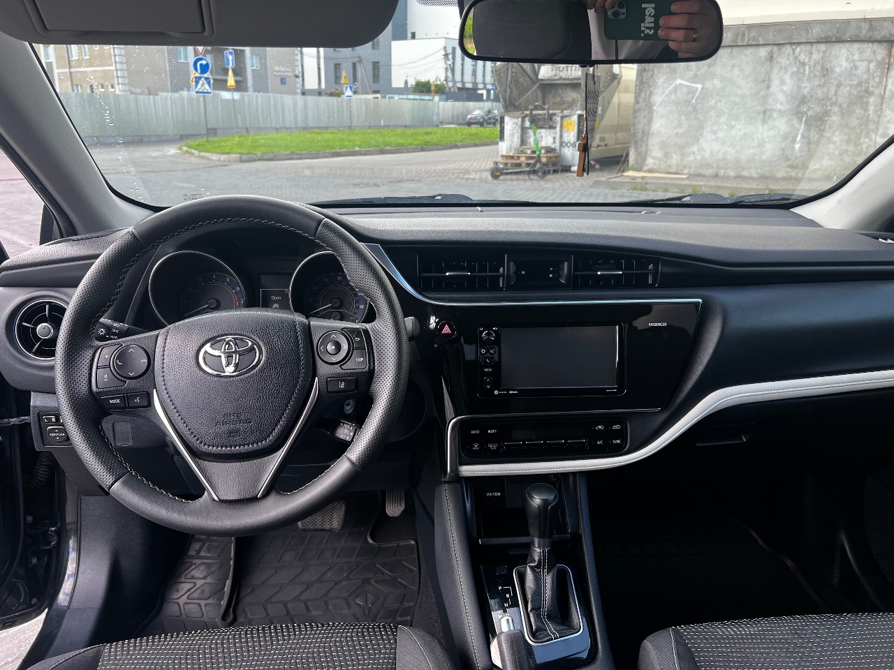 Toyota Corolla - фото 14