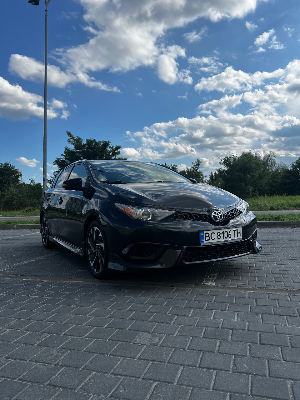 Toyota Corolla - фото 2