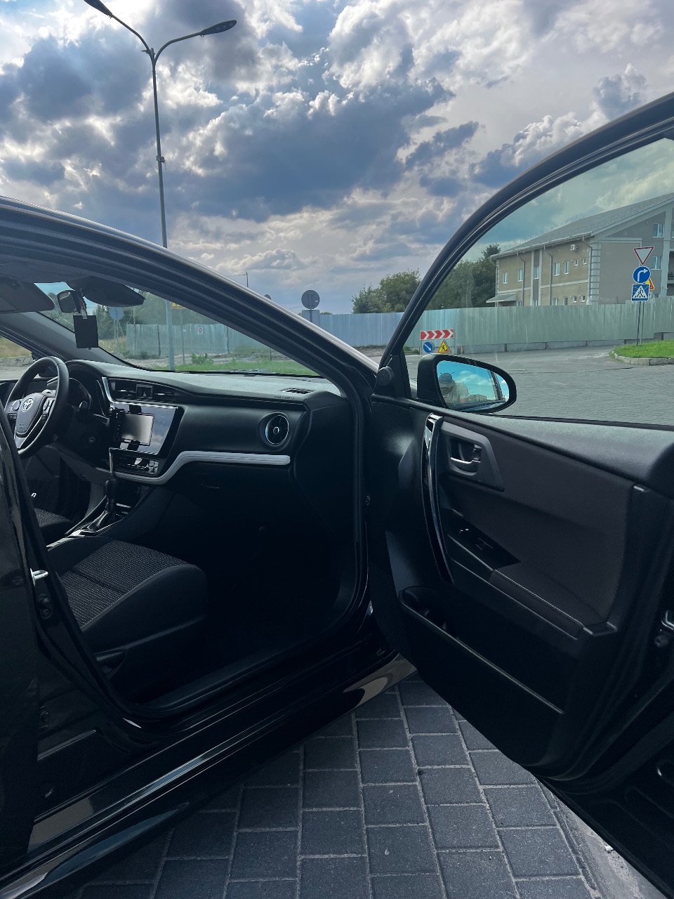 Toyota Corolla - фото 11