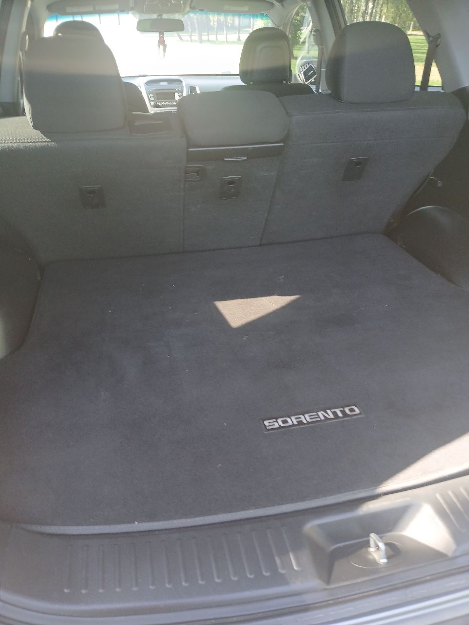 Kia Sorento - фото 11