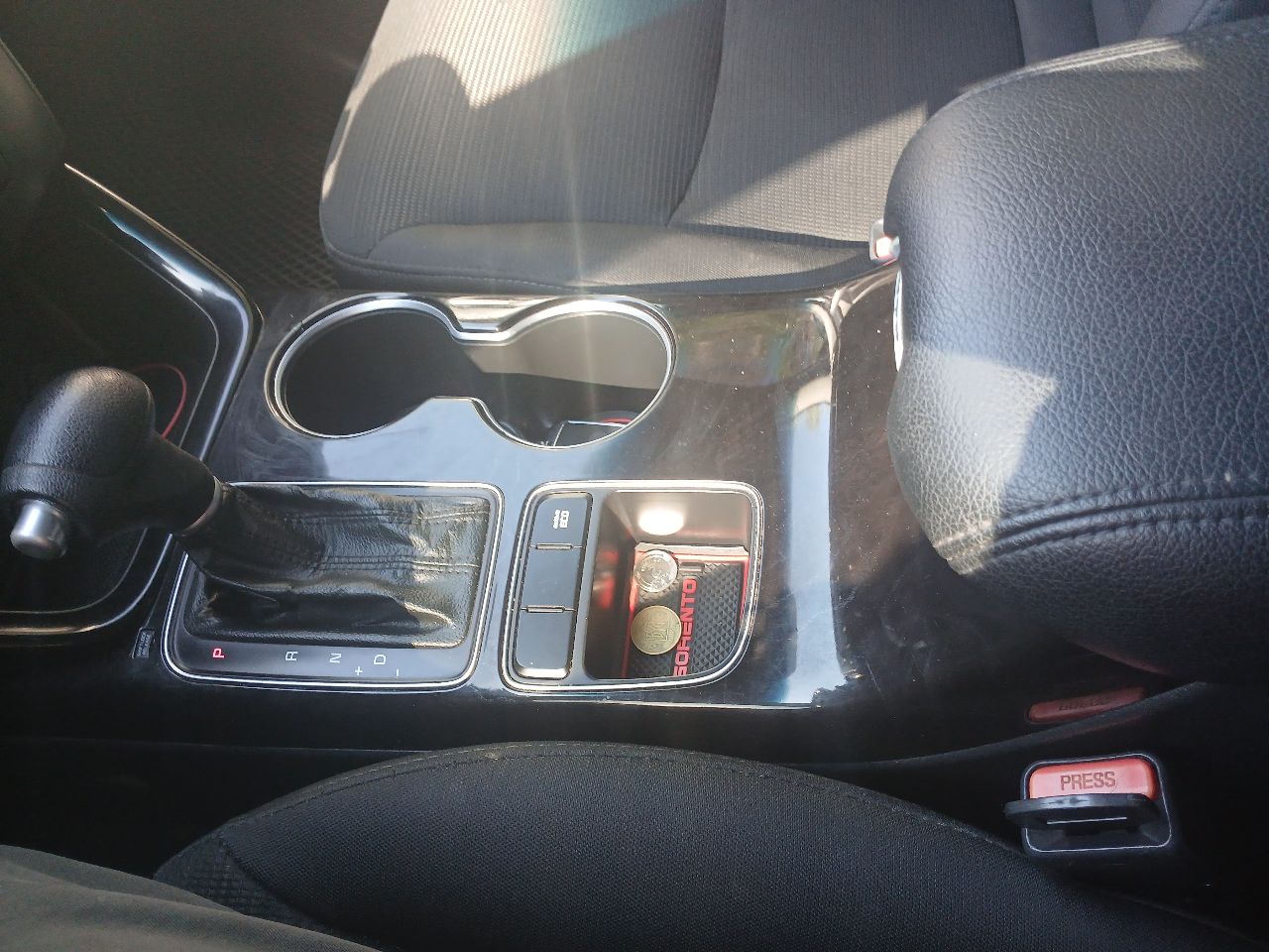 Kia Sorento - фото 10