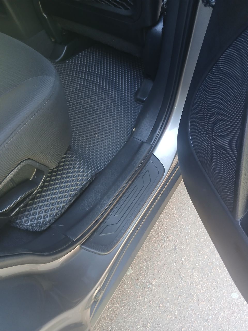 Kia Sorento - фото 22