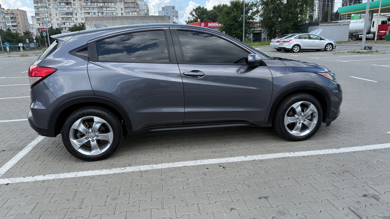 Honda HR-V - фото 3