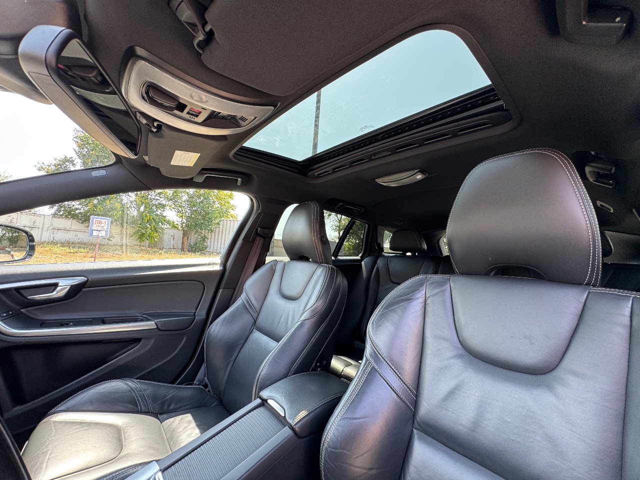 Volvo V60 - фото 21