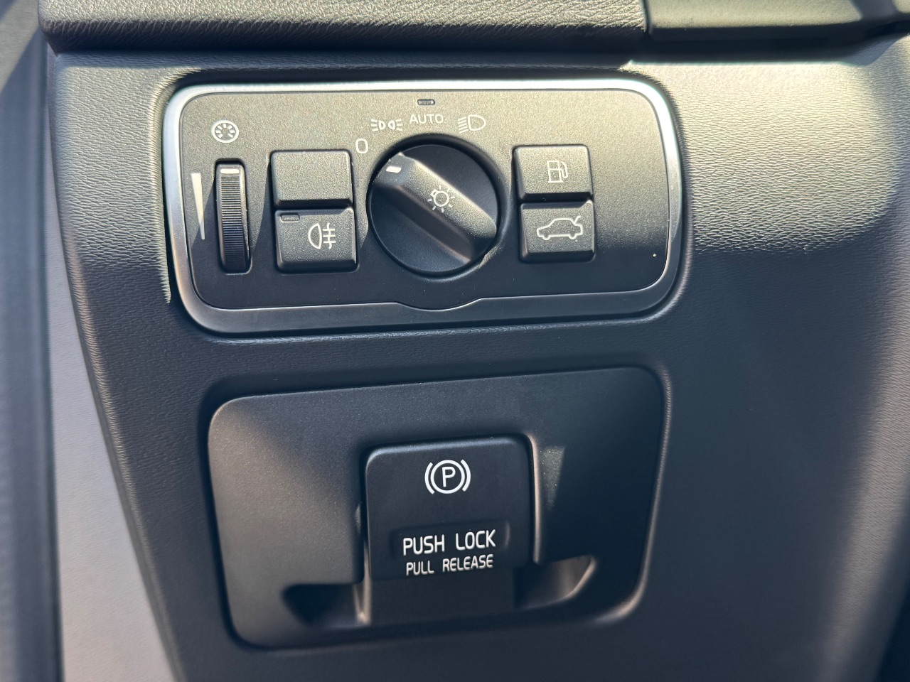 Volvo V60 - фото 4