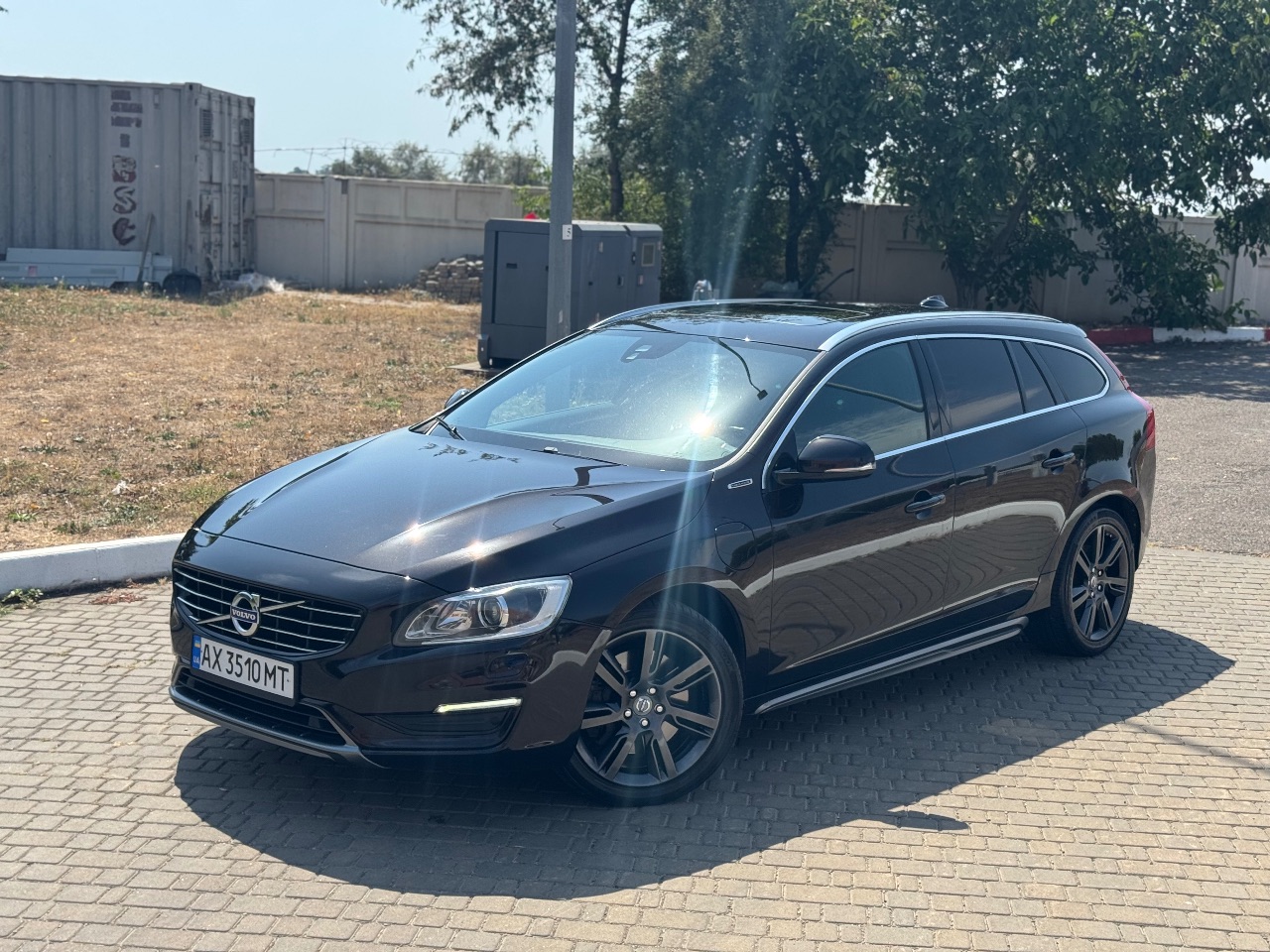 Volvo V60 - фото 9