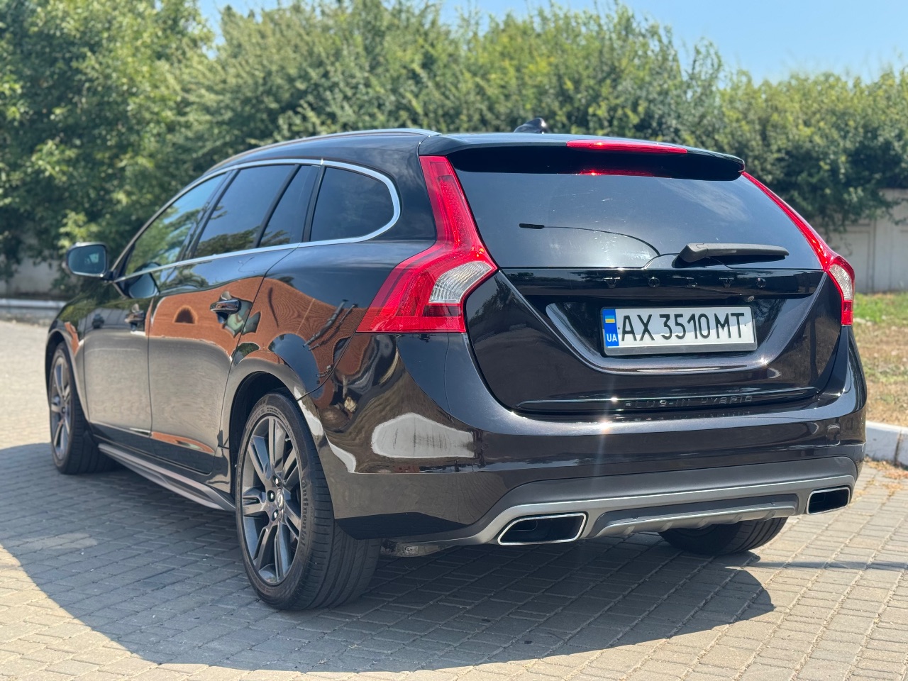 Volvo V60 - фото 8